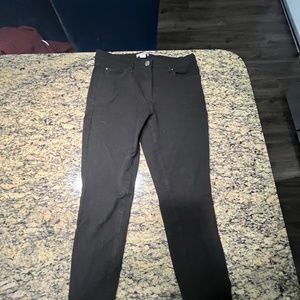 Black Skinny Jeans